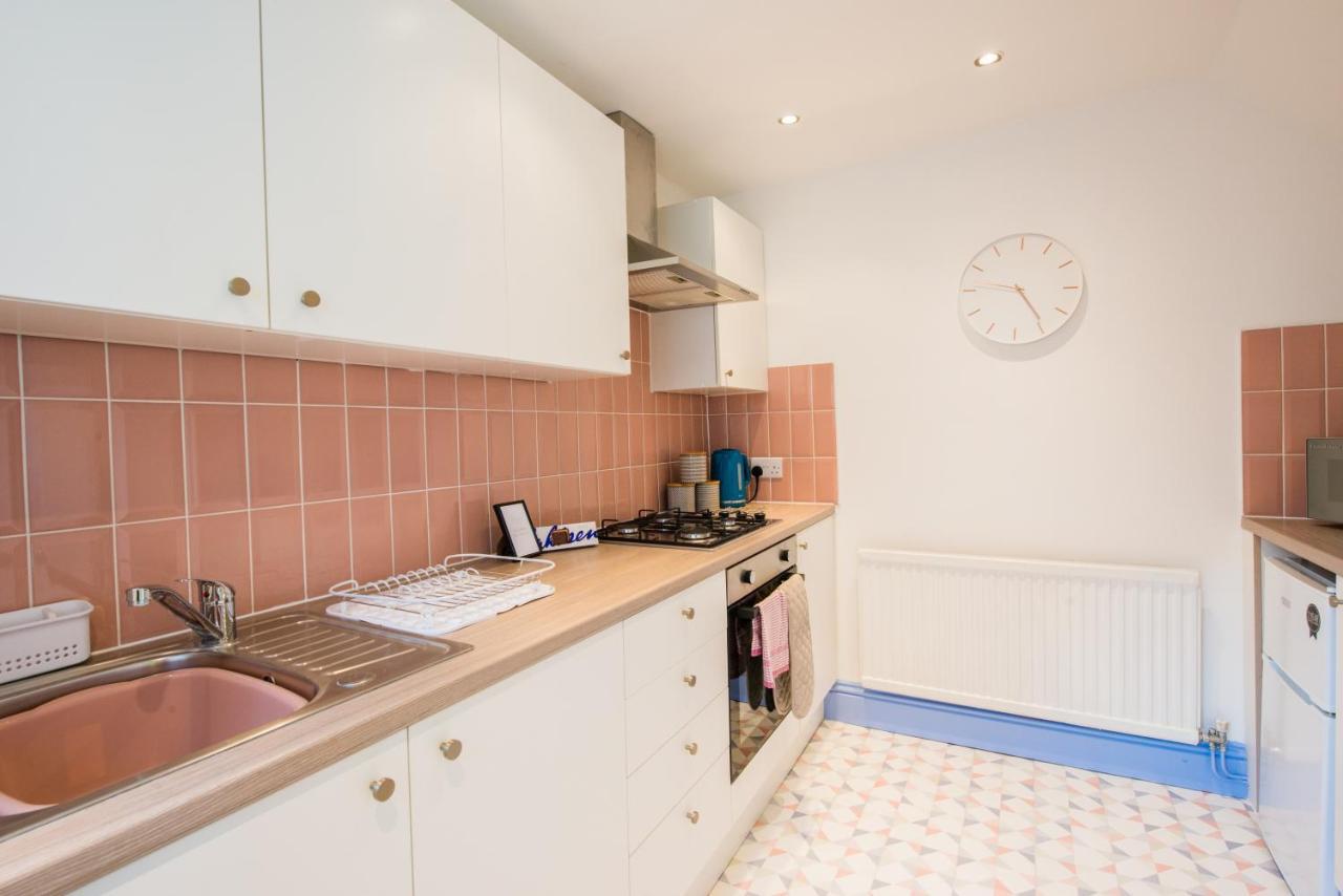 1 Bed Central Cardiff Apartment エクステリア 写真