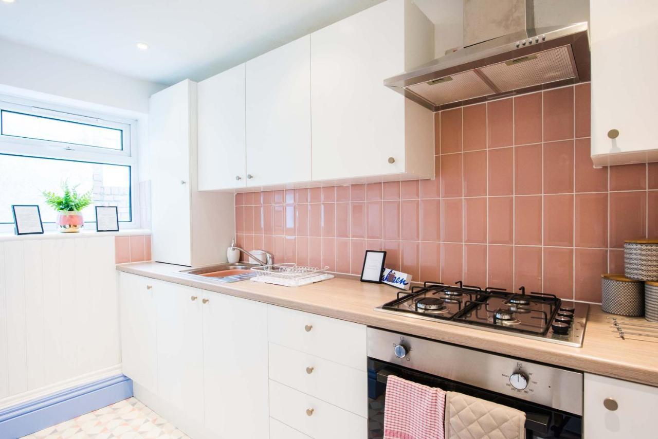 1 Bed Central Cardiff Apartment エクステリア 写真